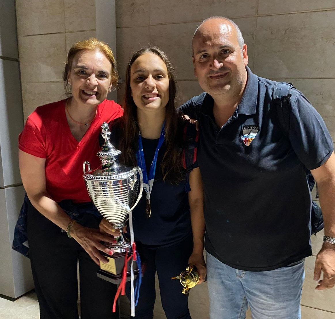 CNPobleNou (@cnpoblenou) on Twitter photo 🤽♀️Campiona del món de cadete 🥇✨
Enhorabona <a href="/queralt_anton/">Queralt Anton i Boixadera</a>!! 👏👏 Orgullosos de tu una vegada més.
El camí és llarg i ple d'èxits.
💙🤍🖤 🤽♀️Campiona del món de cadete 🥇✨
Enhorabona <a href="/queralt_anton/">Queralt Anton i Boixadera</a>!! 👏👏 Orgullosos de tu una vegada més.
El camí és llarg i ple d'èxits.
💙🤍🖤