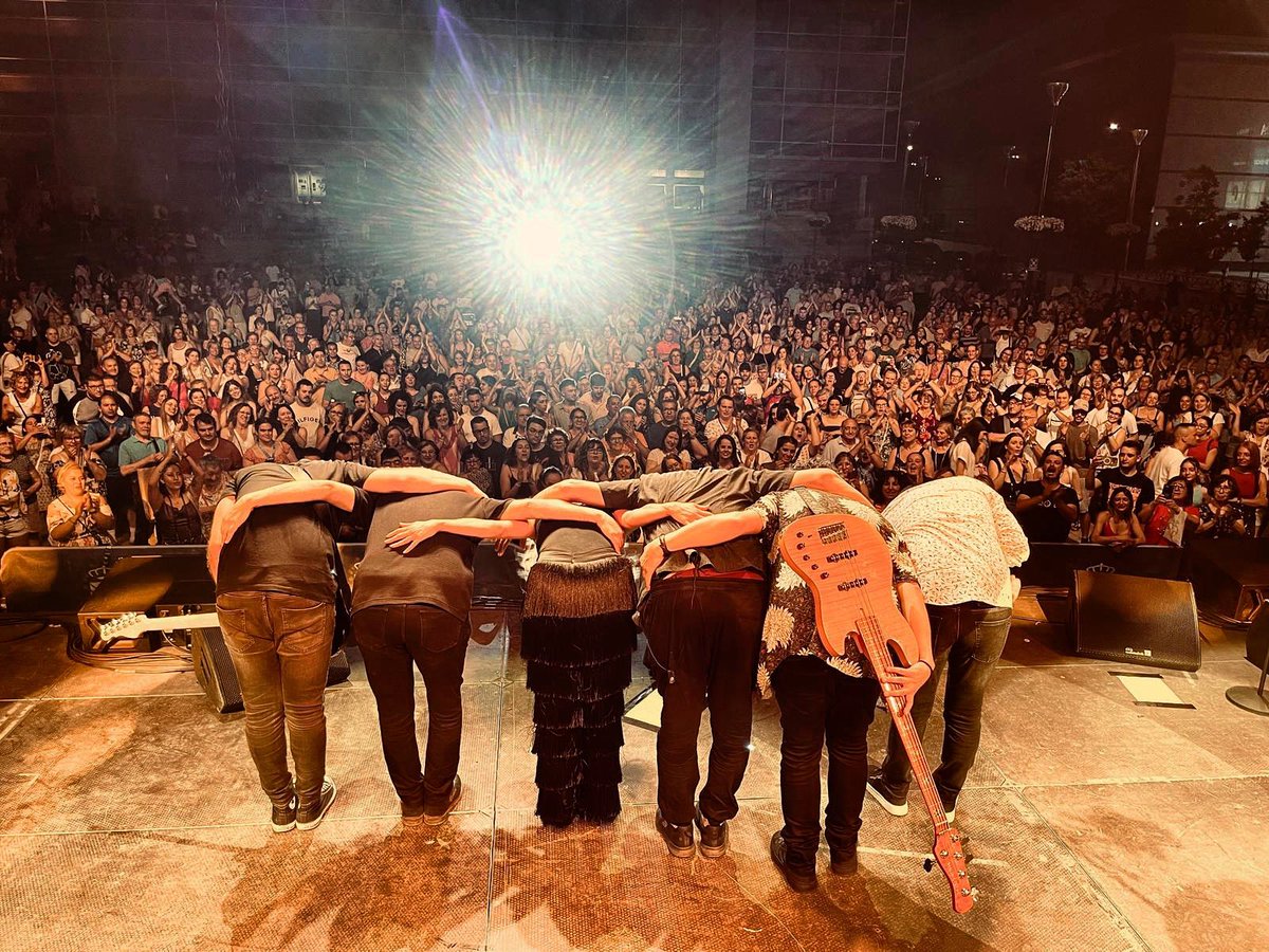 GRACIAS INFINITAS <a href="/AytoFuenlabrada/">Ayuntamiento de Fuenlabrada</a> ✨ Ayer fue una noche mágica ❤️