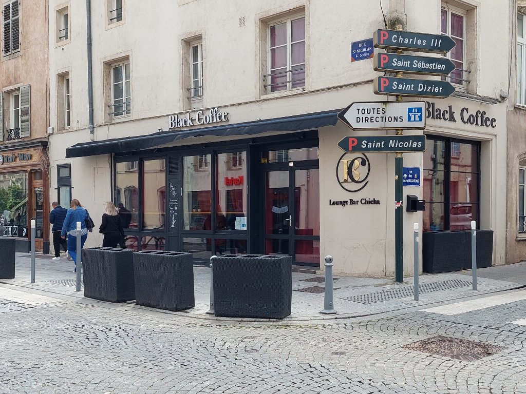 LorraineActu's tweet photo. Nancy : ce bar à chicha ferme brutalement à la suite d'un contrôle des douanes https://t.co/1oADfDuaor https://t.co/iSK9tCXfoA