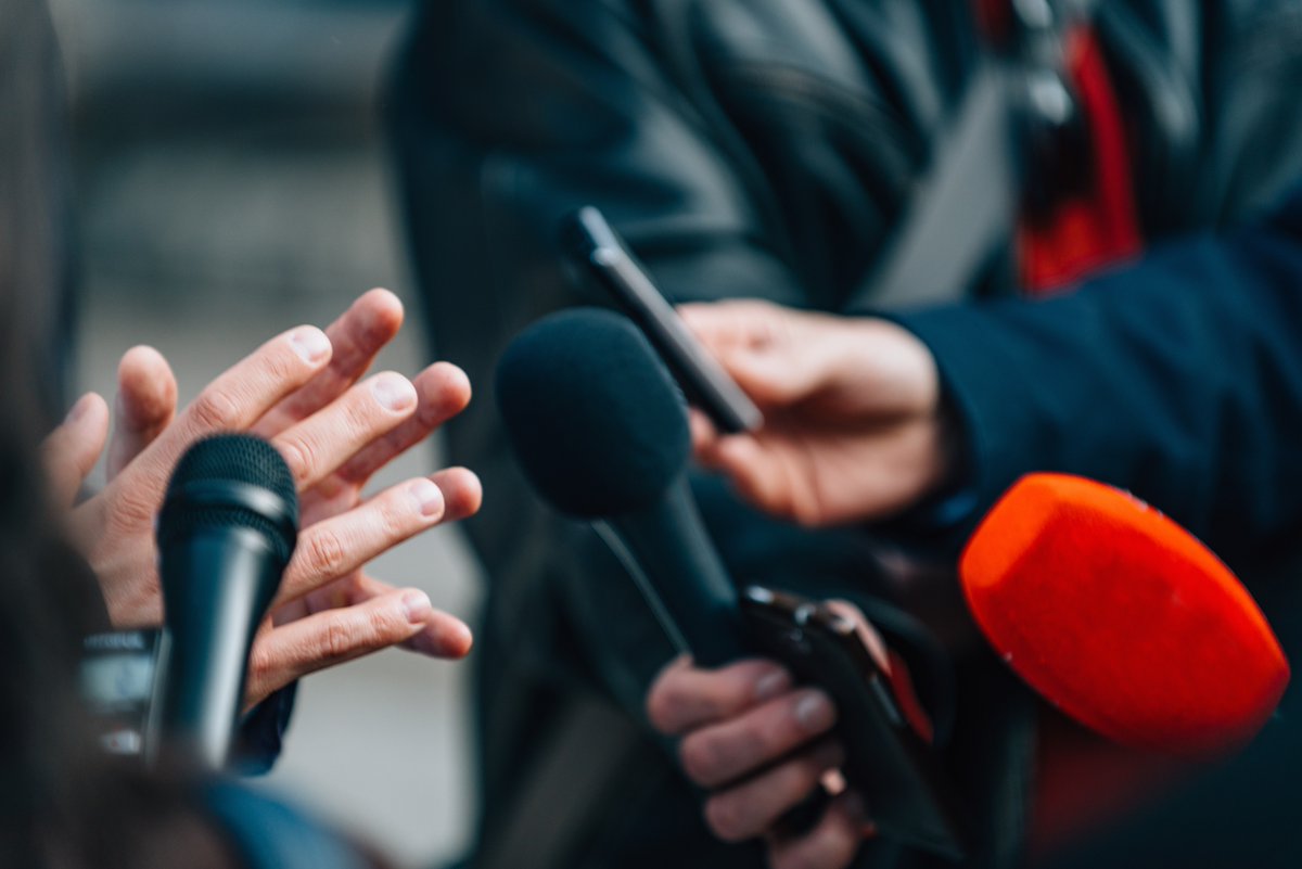 BzFinJournalism's tweet photo. Study "Business and Financial Journalism" to gain knowledge and skills to cover issues in #business #management, #economics, #finance, #investment, #accounting and #taxation.
Read about the diploma: https://t.co/19SjTcioBc
Next term starts: 20 September
#Journalism @LSFL_ProfDev https://t.co/d5qLyPG5Q7