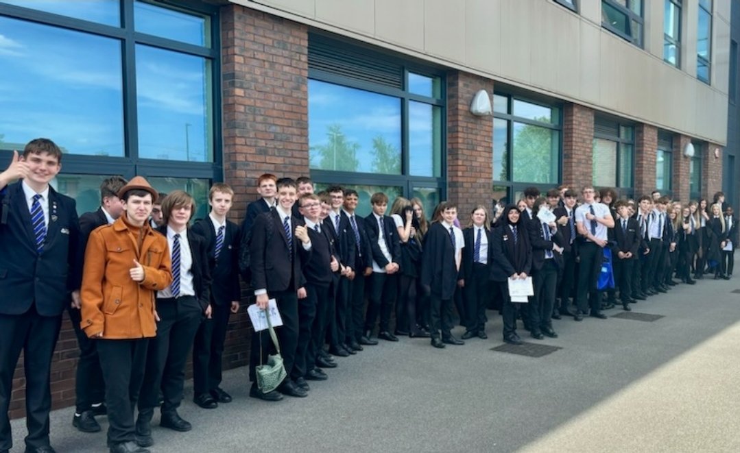 SerlbyPark's tweet image. Y10 had a brilliant afternoon at @ncdoncaster yesterday trying out different courses available to them #NextSteps #FurtherEducation