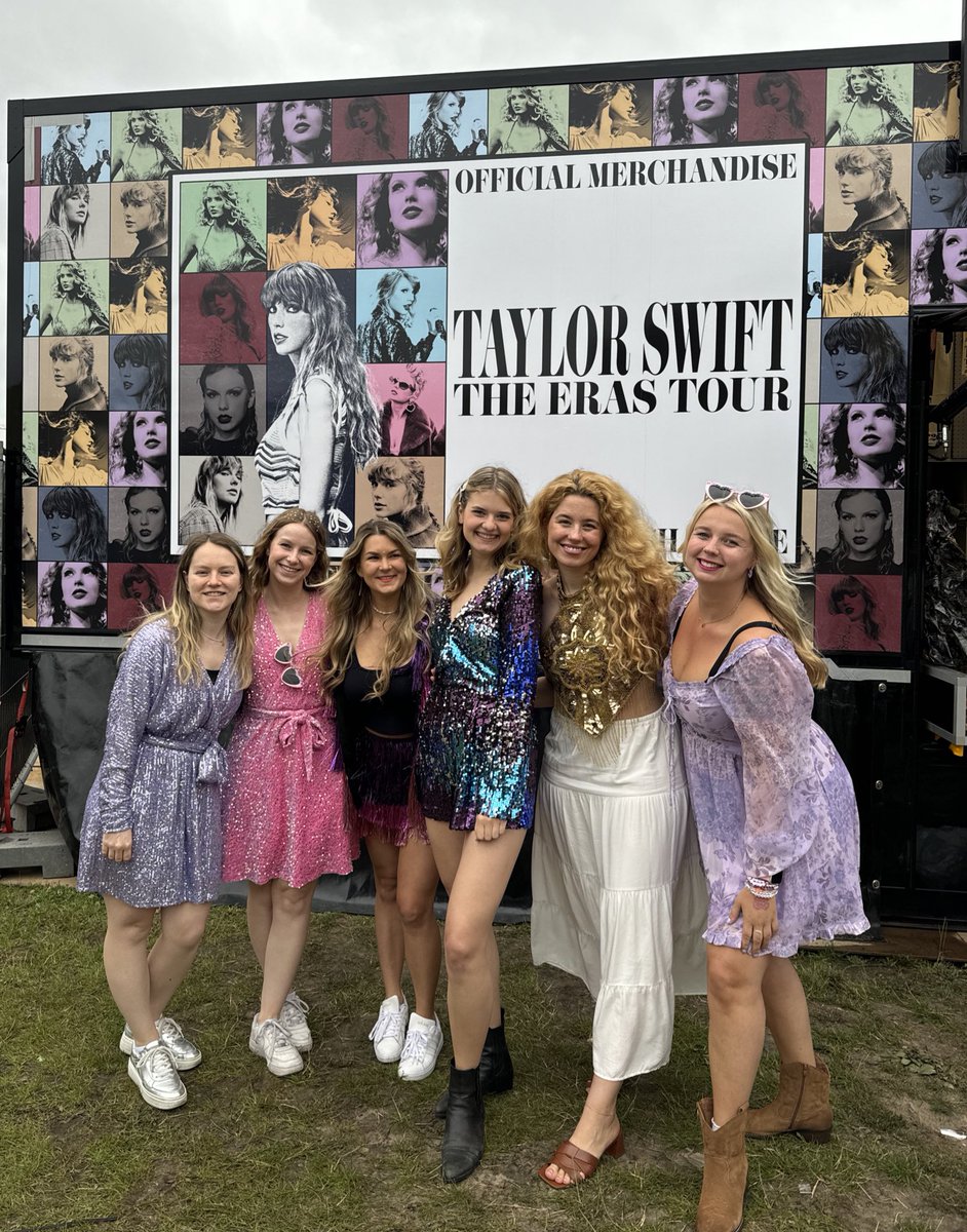 sennderella's tweet photo. Ready for it @taylornation13 #AmsterdamTSTheErasTour https://t.co/FjIEWizRFo