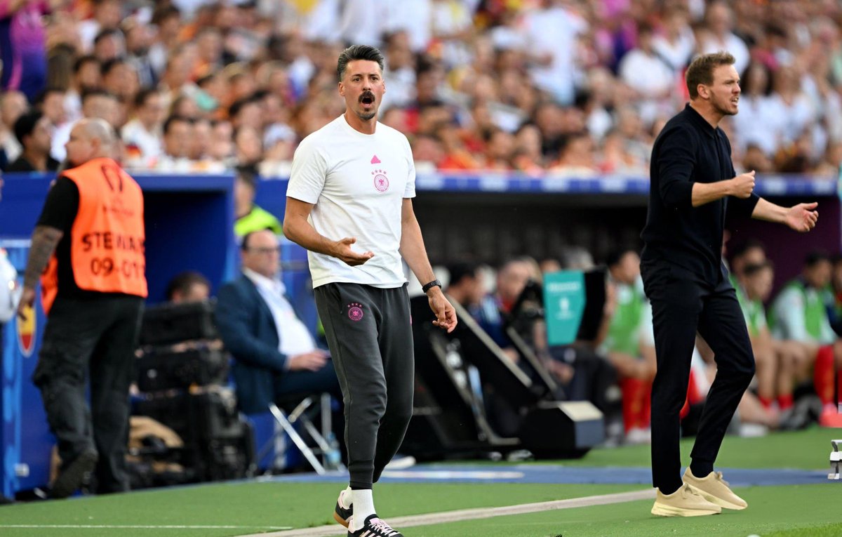 Sandro Wagner was seen storming into the referee's dressing room after yesterday's game and was heard loudly insulting referee Anthony Taylor [<a href="/BILD/">BILD</a>]