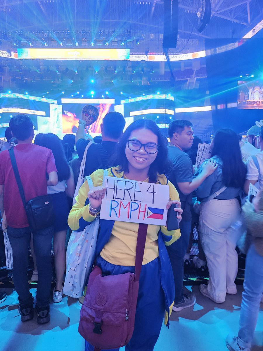 10veoutlaws's tweet photo. VERY EXCITED!!! TINGNAN NATIN KUNG MAPAPANSIN. HAHAHA
#RUN2UinMANILA #RUNNINGMANinMANILA2024 https://t.co/HRO1c4lNpN