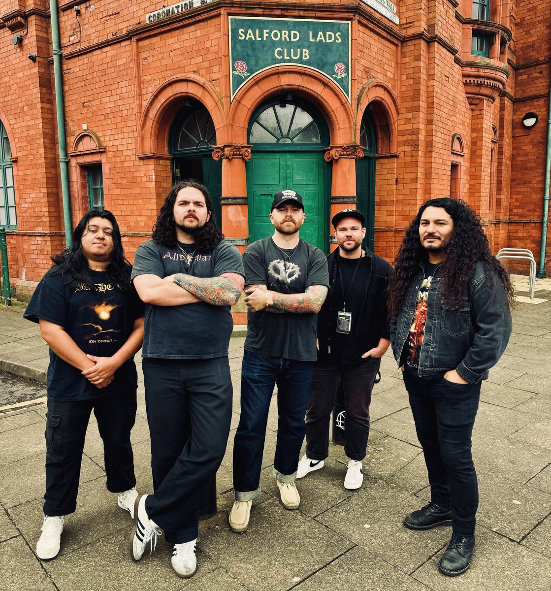 🎸 Bands from around the globe make the pilgrimage to our iconic building, inspired by The Smiths and Manchester’s rich musical heritage! 🎤
✨

Here’s <a href="/JudiciaryTX/">Judiciary</a> from Texas 🌎