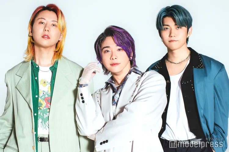 BPerna's tweet image. Mrs. GREEN APPLE ≪ゼンジン未到とヴェルトラウム〜銘銘編〜≫ 生放送 生中継

＜7月6日(土)＞
目も楽しむどー！！！

🔗生中継🇯🇵➤tinyurl.com/8khtjh2b

#MrsGREENAPPLE 
#ミセス #ミセスグリーンアップル
#銘銘編 #ゼンジン未到とヴェルトラウム