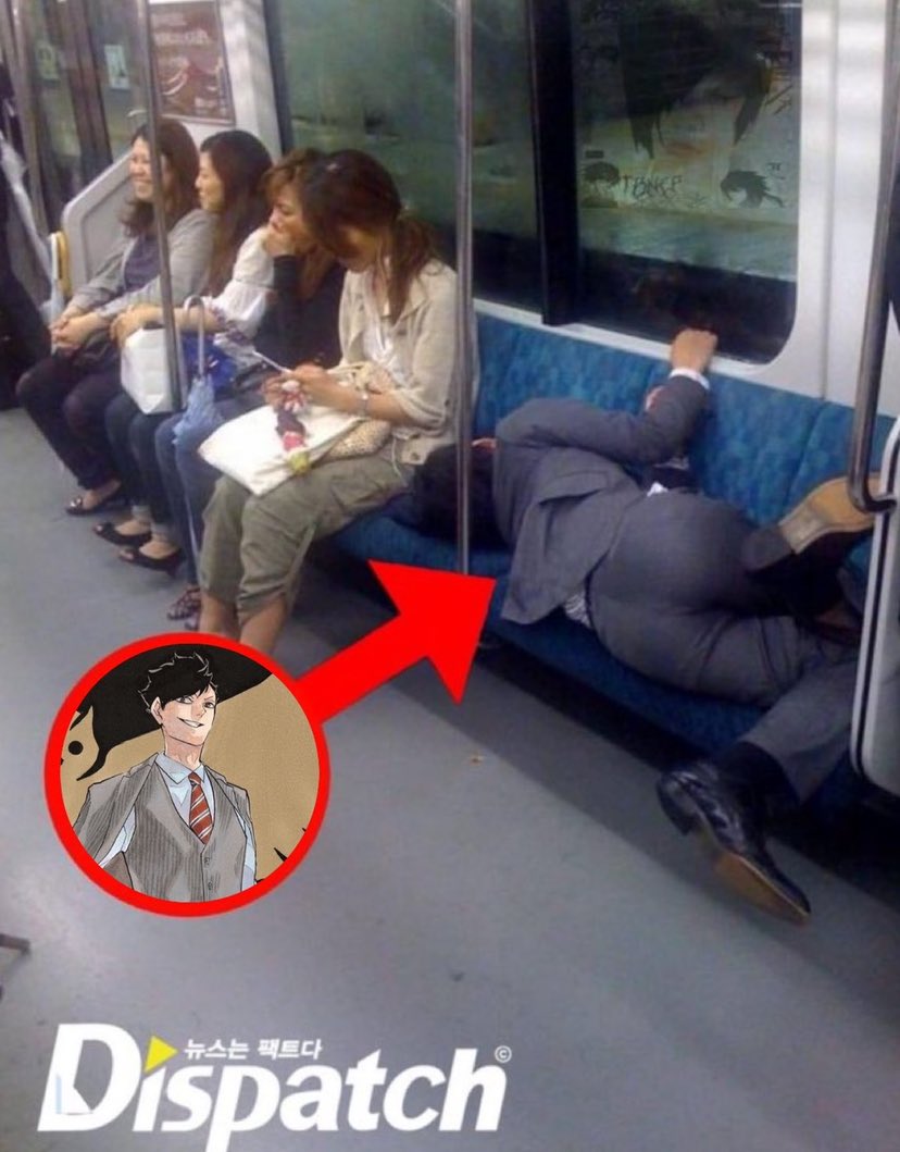 radiaence's tweet image. Pak Kuroo di gerbong cewek Hogwarts Express.