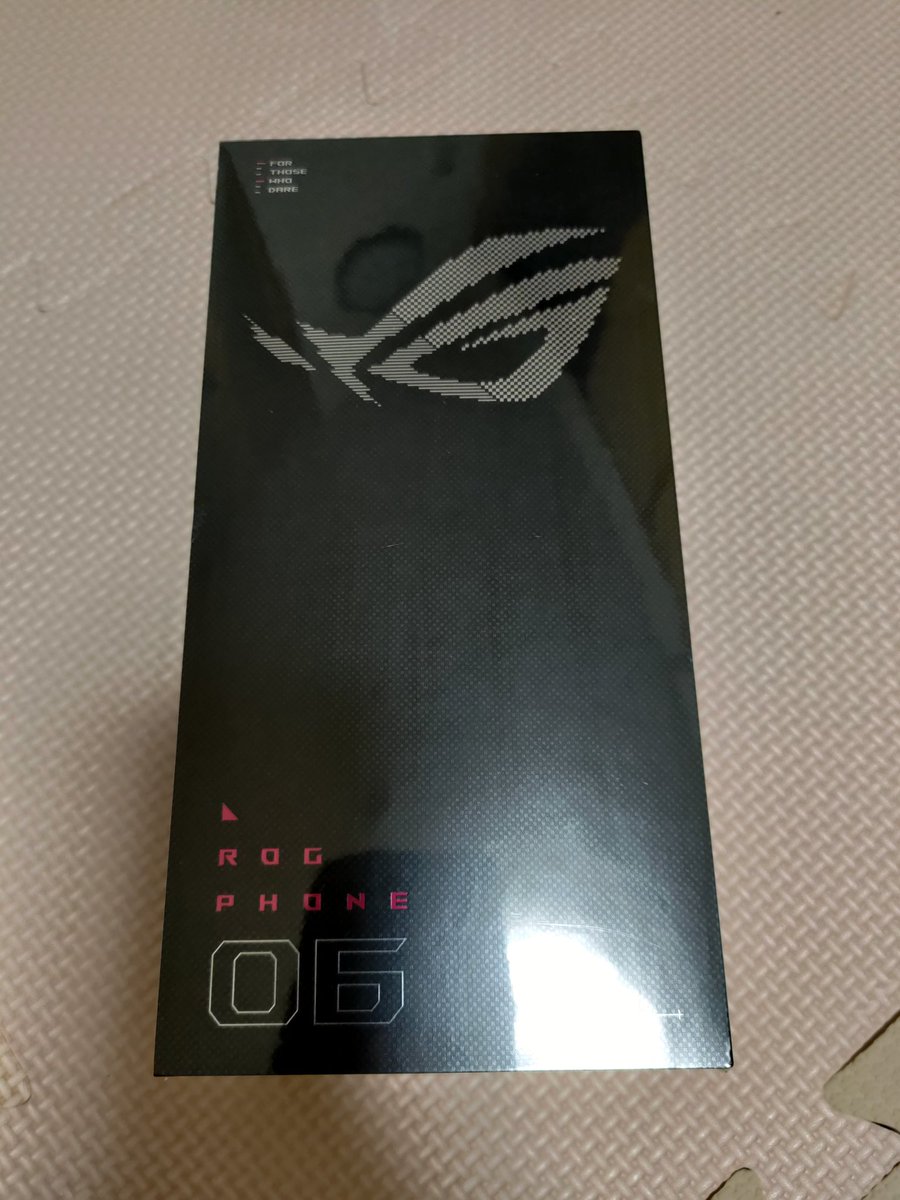 keeper36990707's tweet photo. 愛用のROG5が3年で壊れました😭メルカリで新しい端末機
#ROG5
#ROG6D https://t.co/0bd1ewR3CV