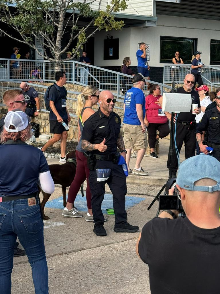 Dallas Reserves (@dpdreserves) on Twitter photo Working the Run for the Blue this morning in honor of our 5 fallen heroes from 7-7! <a href="/DPDChiefGarcia/">Eddie Garcia</a> and <a href="/DPDVillarreal/">Mark Villarreal</a> crossing the finish line! Thank you <a href="/BlueGuardianFo1/">Blue Guardian Foundation</a> and all the participants! <a href="/DallasPD/">Dallas Police Dept</a> Working the Run for the Blue this morning in honor of our 5 fallen heroes from 7-7! <a href="/DPDChiefGarcia/">Eddie Garcia</a> and <a href="/DPDVillarreal/">Mark Villarreal</a> crossing the finish line! Thank you <a href="/BlueGuardianFo1/">Blue Guardian Foundation</a> and all the participants! <a href="/DallasPD/">Dallas Police Dept</a>