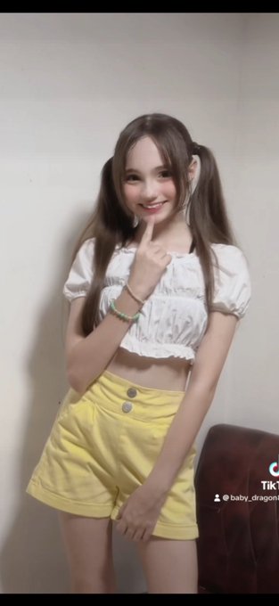 Twitterのコスプレ画像9