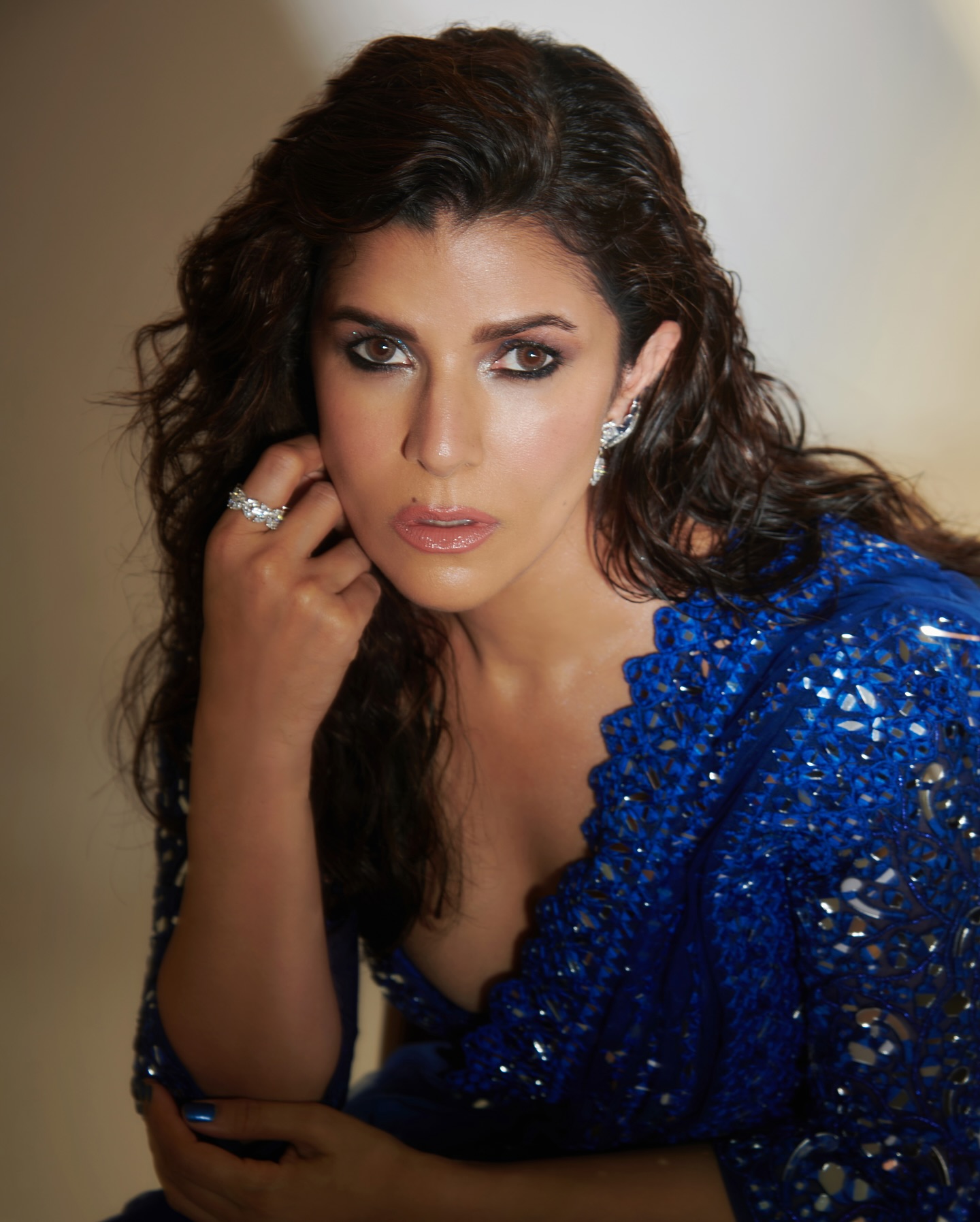 GRz1vIUXgAAP4zW?format=jpg&name=large