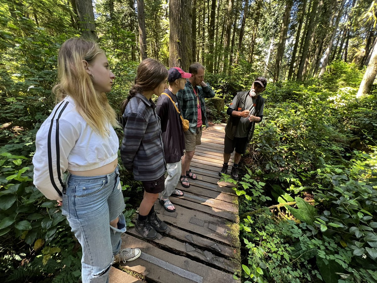 Enjoying a Love The Land Tour in ?iyals (Cliff Gilker Park) on the Sunshine Coast on a warm sunny day.  The trees shaded us and the berry’s are ripe.   
#lovetheland #talaysaytours