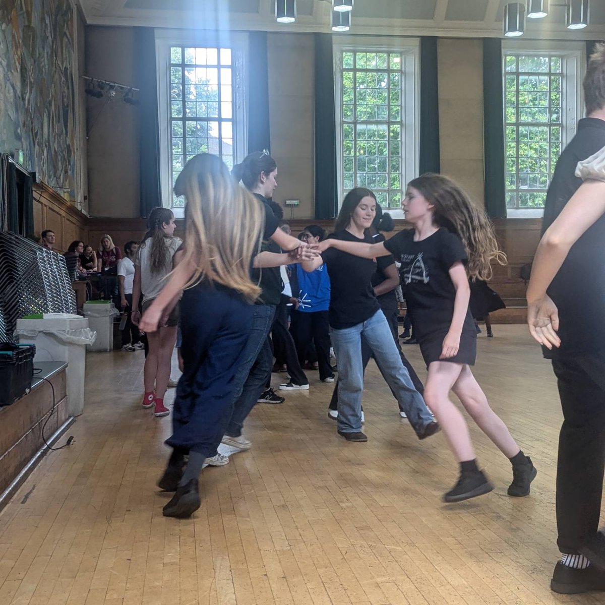 Soundpost tweet media