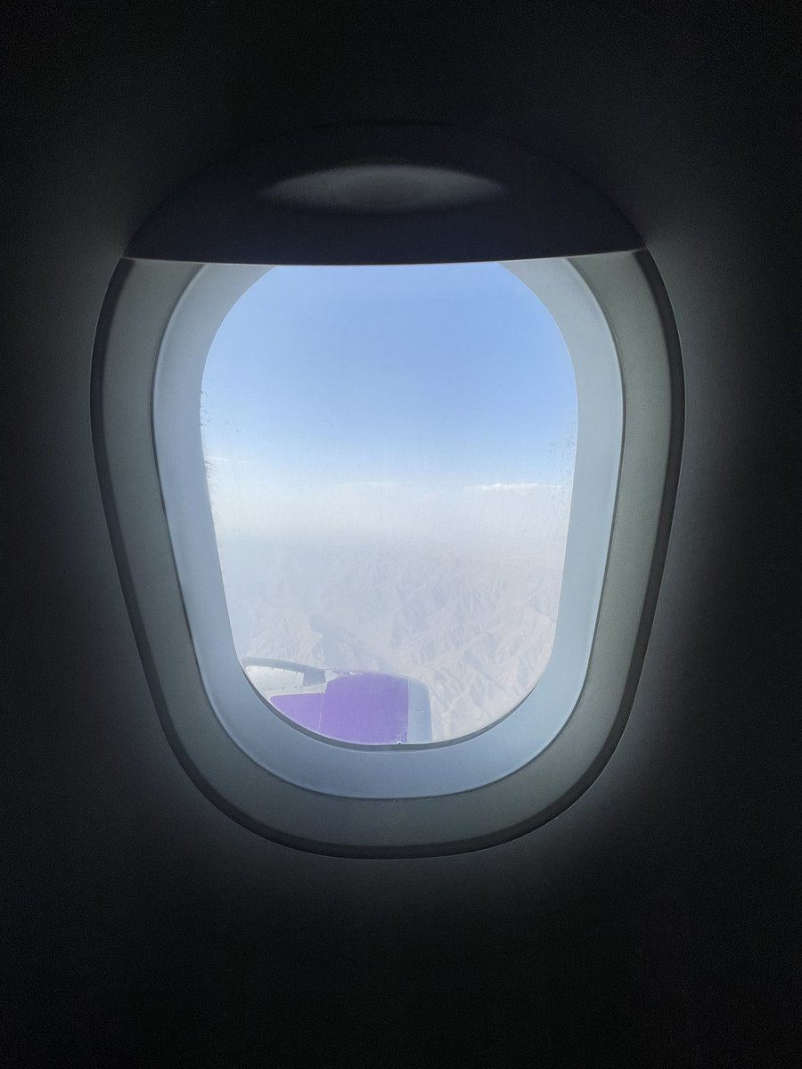 ItsWareeef's tweet image. إلى أبها✈️
للمشاركة في #Eduthon مع فريق واعد🤍