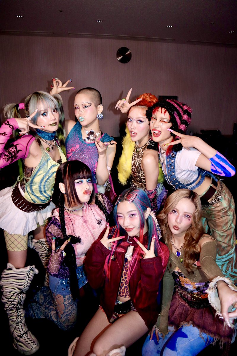 にゅうたページ MV】FRUITS ZIPPER「NEW KAWAII」 - YouTube