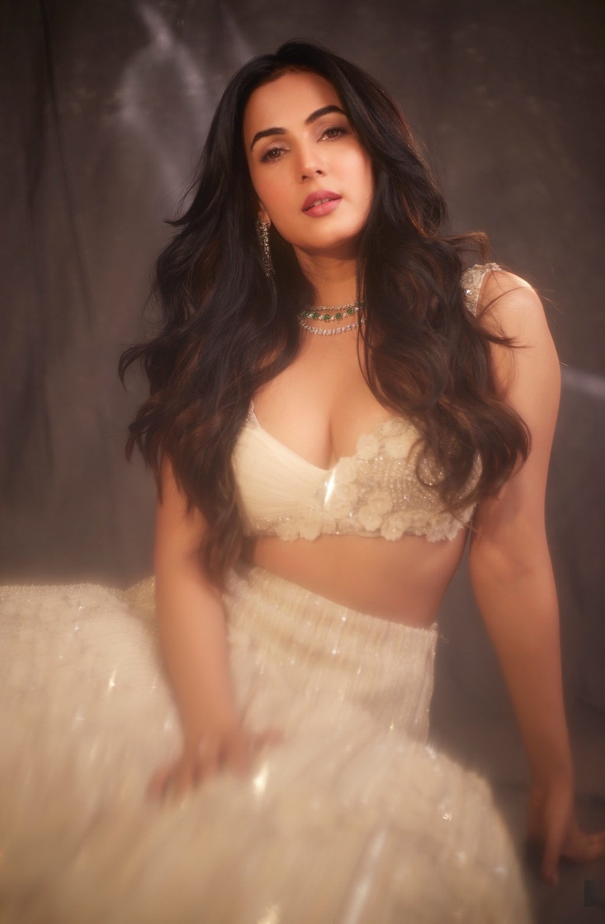 GRz9WEXacAMR_ow?format=jpg&name=large