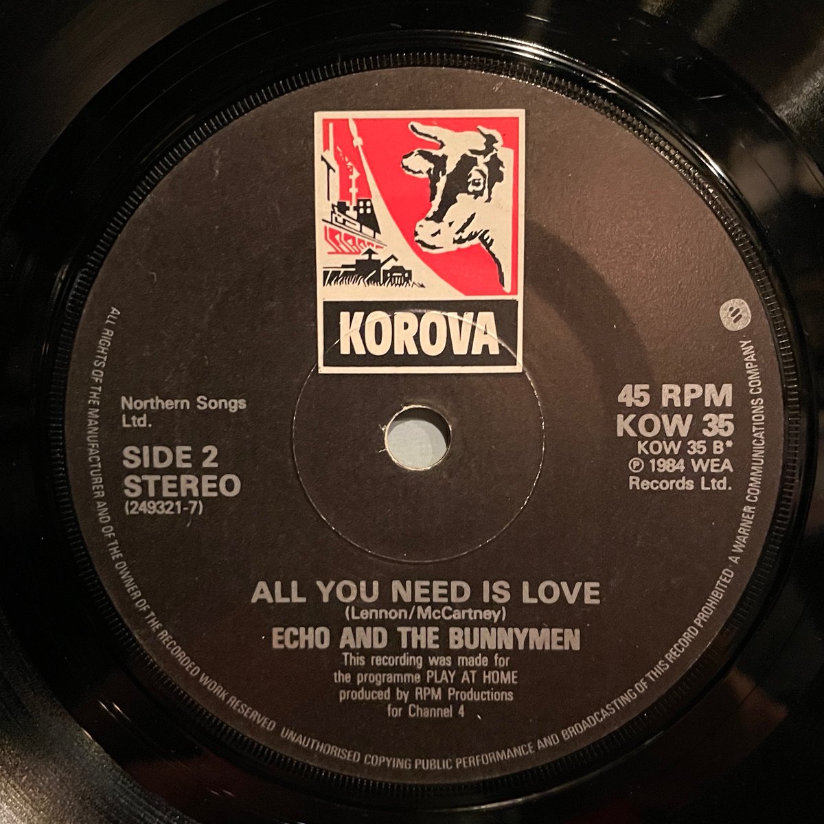 MILEHIGHCLUB202's tweet photo. ほな7いこか
ECHO &amp; THE BUNNYMEN / Seven Seas [06Jul1984, Korova --- KOW 35]
#OTD #EchoAndTheBunnymen #SevenSeas #OceanRain #AllYouNeedIsLove #LiverpoolCathedral #PlayAtHome #listeningbar #vinylbar #musicbar #レコードバー #mhc06072024
https://t.co/HqpiOKwK6j https://t.co/8pdve2cnkr