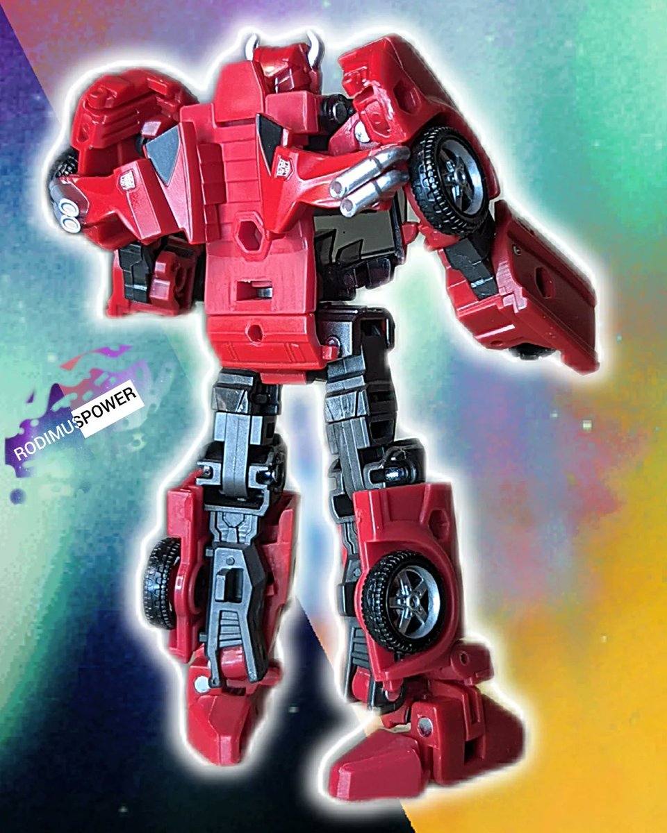 gijoepower's tweet photo. Von dem Target #Transformers Exklusiv 4 pack 
Kommt Cliffjumper in seinen #Prime #Universe Look, Basierend auf (Rescue #Bots Universe) #AutobotChase mit leichten Umgestalteten Teilen. 
Eine echt schön geworden #Toys #ActionFigur ... https://t.co/EhilXRNMXc