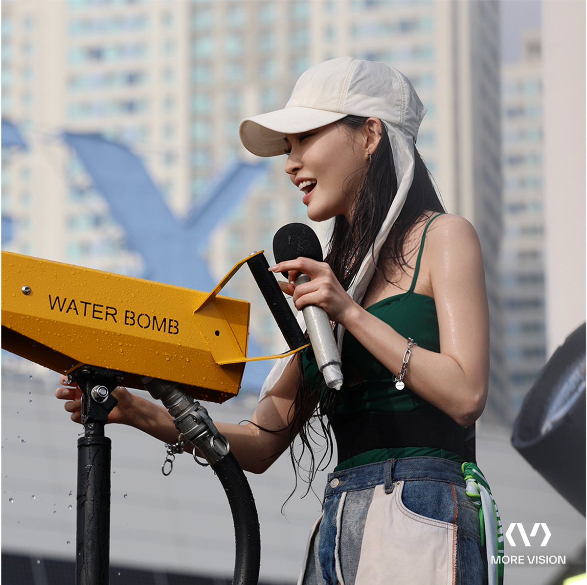 CHUNG HA 청하 at #WATERBOMBSEOUL 📸

#CHUNGHA #청하 #워터밤서울
#MOREVISION #모어비전