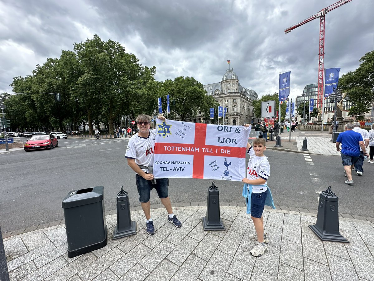 biglevinsky's tweet image. Yid Army #COYS