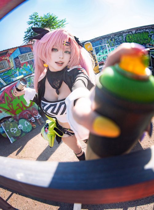 Twitterのコスプレ画像13