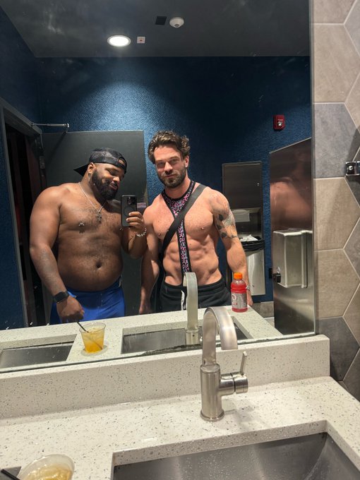 Woof 😈 @Zeke38419963 https://t.co/Q6T6nVRWvx<a class="tags" target="_blank" title="On Twitter" href="/?out=eyJ0eXAiOiJKV1QiLCJhbGciOiJIUzUxMiJ9.eyJpYXQiOjE3MjI1MTUwODYsImlzcyI6InR3cG9ybnN0YXJzLmNvbSIsIm5iZiI6MTcyMjUxNTA4NiwiZXhwIjoxNzU0MDUxMDg2LCJyZWRpcmVjdF91cmwiOiJodHRwczovL3R3aXR0ZXIuY29tL1pla2UzODQxOTk2MyJ9.b3W6FuHHStN85qT9cs1que7NEmLreqsA2l8KvA_KKw65hpu_d_TCpAtPnMj2Tq0viMwac5WjqBj86otcQ5Vs5Q">@Zeke38419963</a><a href="/tag/gaymuscle"class="tags"><span>#gaymuscle</span></a><a href="/tag/gayjock"class="tags"><span>#gayjock</span></a><a href="/tag/gaystud"class="tags"><span>#gaystud</span></a><a href="/tag/musclegay"class="tags"><span>#musclegay</span></a><a href="/tag/gayo"class="tags"><span>#gayo</span></a>