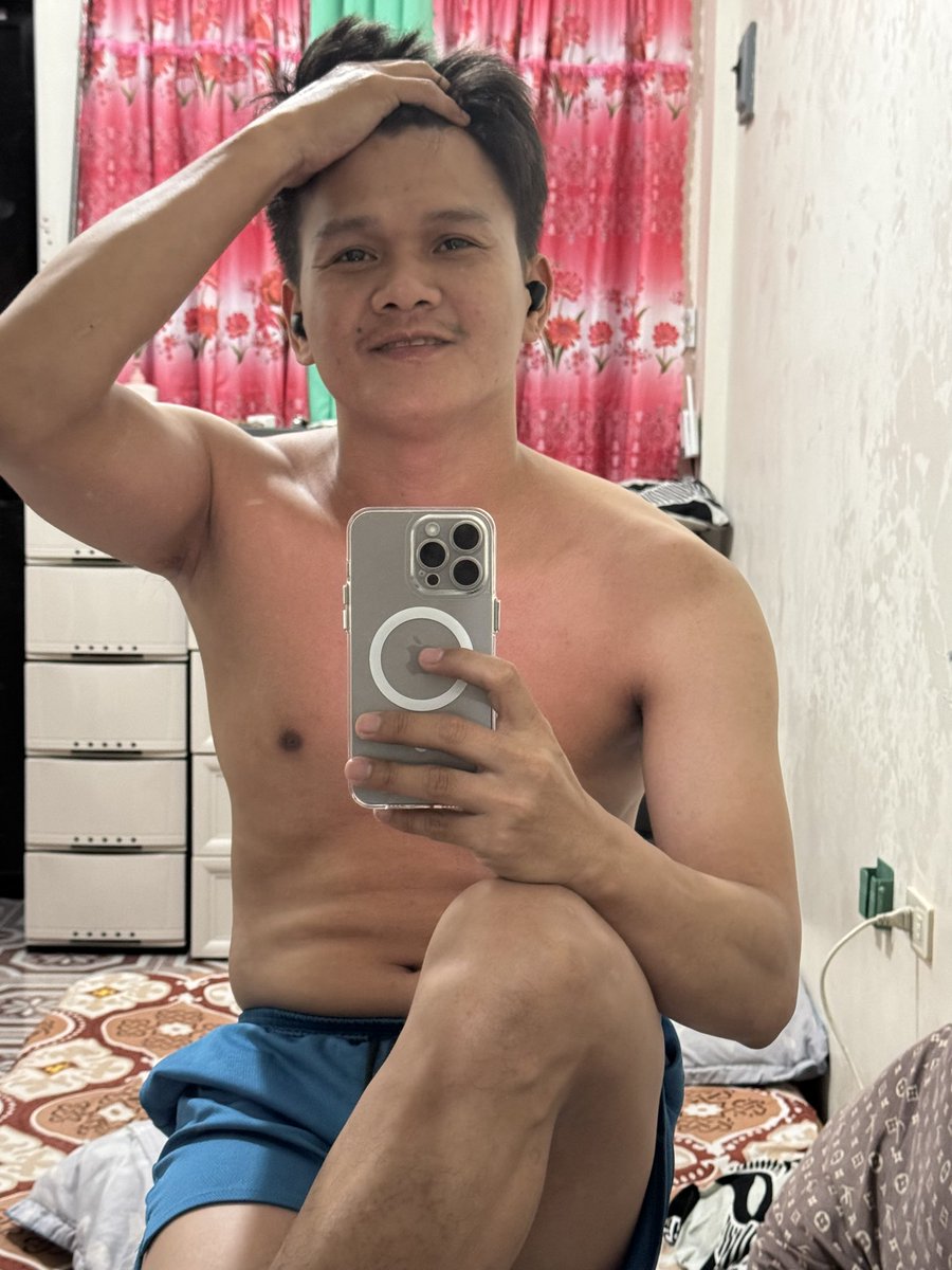 ForEmjie's tweet photo. nataba na ako😂😂😂 https://t.co/8dbjHCQ0eE