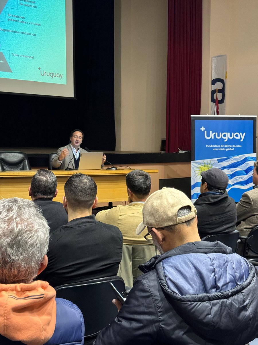 Ignacio Munyo tweet media