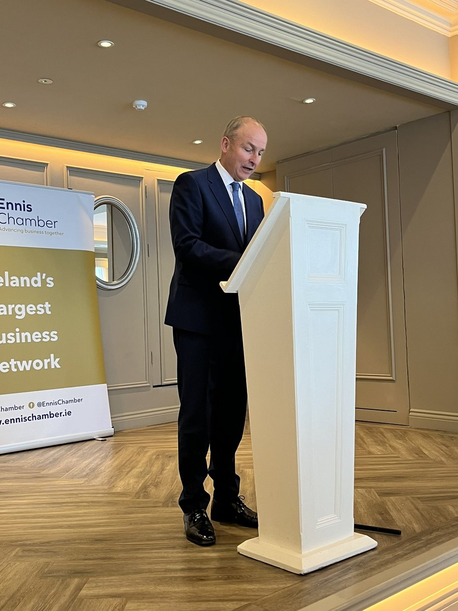 BillyKelleherEU's tweet photo. Back in Co. Clare yesterday for the @EnnisChamber President’s Lunch where An Tánaiste @MichealMartinTD was the guest speaker. 

Also got a chance to meet with our expanded @fiannafailparty team on Clare County Council! https://t.co/ZDat2xcw1P