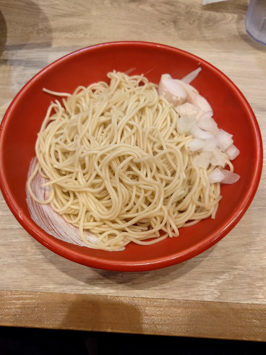 __u00's tweet photo. 私は川崎市～https://t.co/C5Vp6sNXZ9、Ramen とりが (鶏雅)にいました

美味かった　替え玉2回頼んでしまった https://t.co/zpTZJxWitm