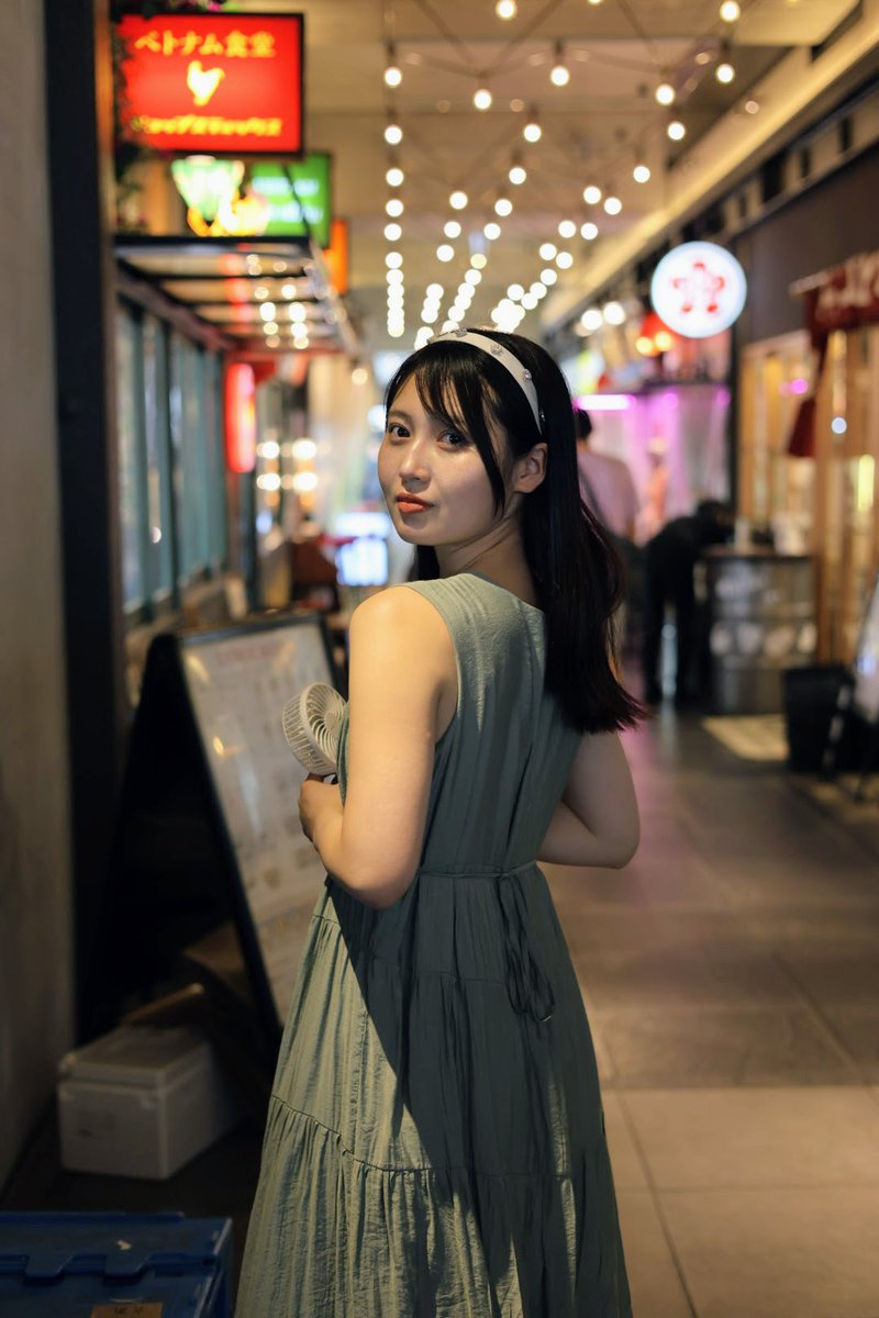 cream_6819's tweet image. 🩶神崎えれなさん　@erena_tiara  
撮影会TIARA  @tiara_portrait
#下北沢　#アーケード街