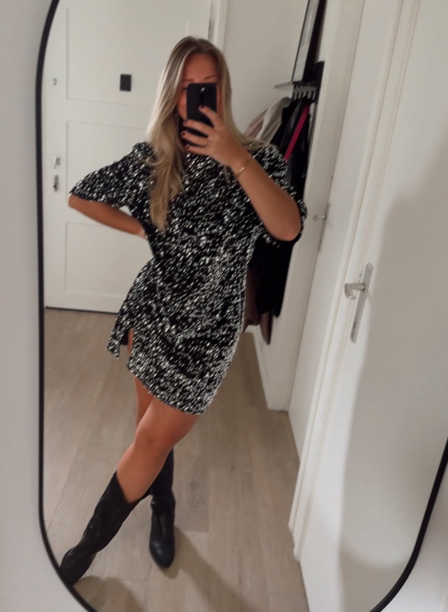 Lise De Backer tweet media