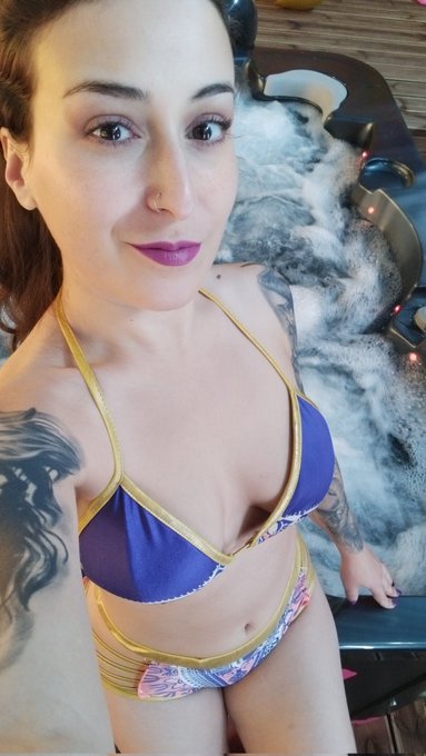 Bon week-end mes loulous 😘  @warehouse_x https://t.co/QqduvcqHB4<a class="tags" target="_blank" title="On Twitter" href="/?out=eyJ0eXAiOiJKV1QiLCJhbGciOiJIUzUxMiJ9.eyJpYXQiOjE3MjEwMTAzNDYsImlzcyI6InR3cG9ybnN0YXJzLmNvbSIsIm5iZiI6MTcyMTAxMDM0NiwiZXhwIjoxNzUyNTQ2MzQ2LCJyZWRpcmVjdF91cmwiOiJodHRwczovL3R3aXR0ZXIuY29tL3dhcmVob3VzZV94In0.d0Lm2ApSWzwXBzB9mwY4GrfIfps2GjkbyfMsOGTG6U8kSI8dprVTG7PjAFIT19j4atRwevAFp4-RaQOihFAjQg">@warehouse_x</a><a href="/tag/elections"class="tags"><span>#elections</span></a>