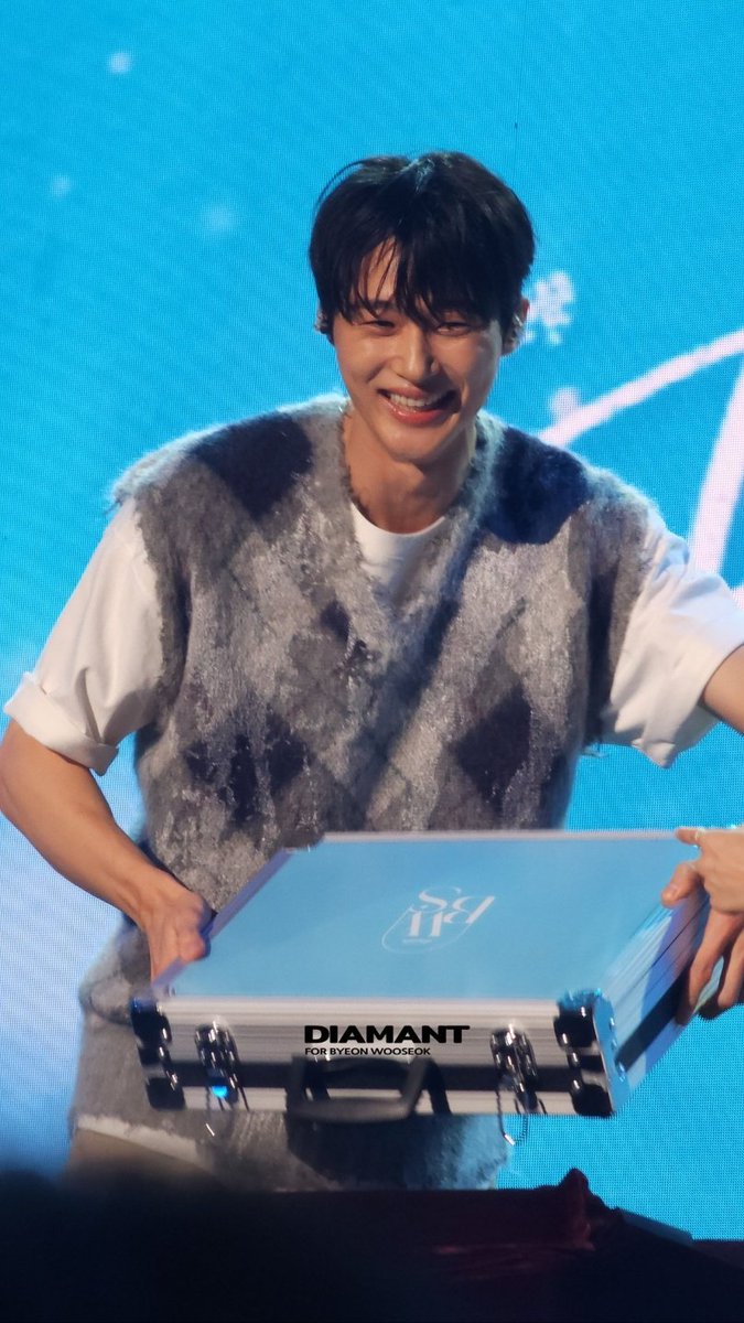 이영 tweet media