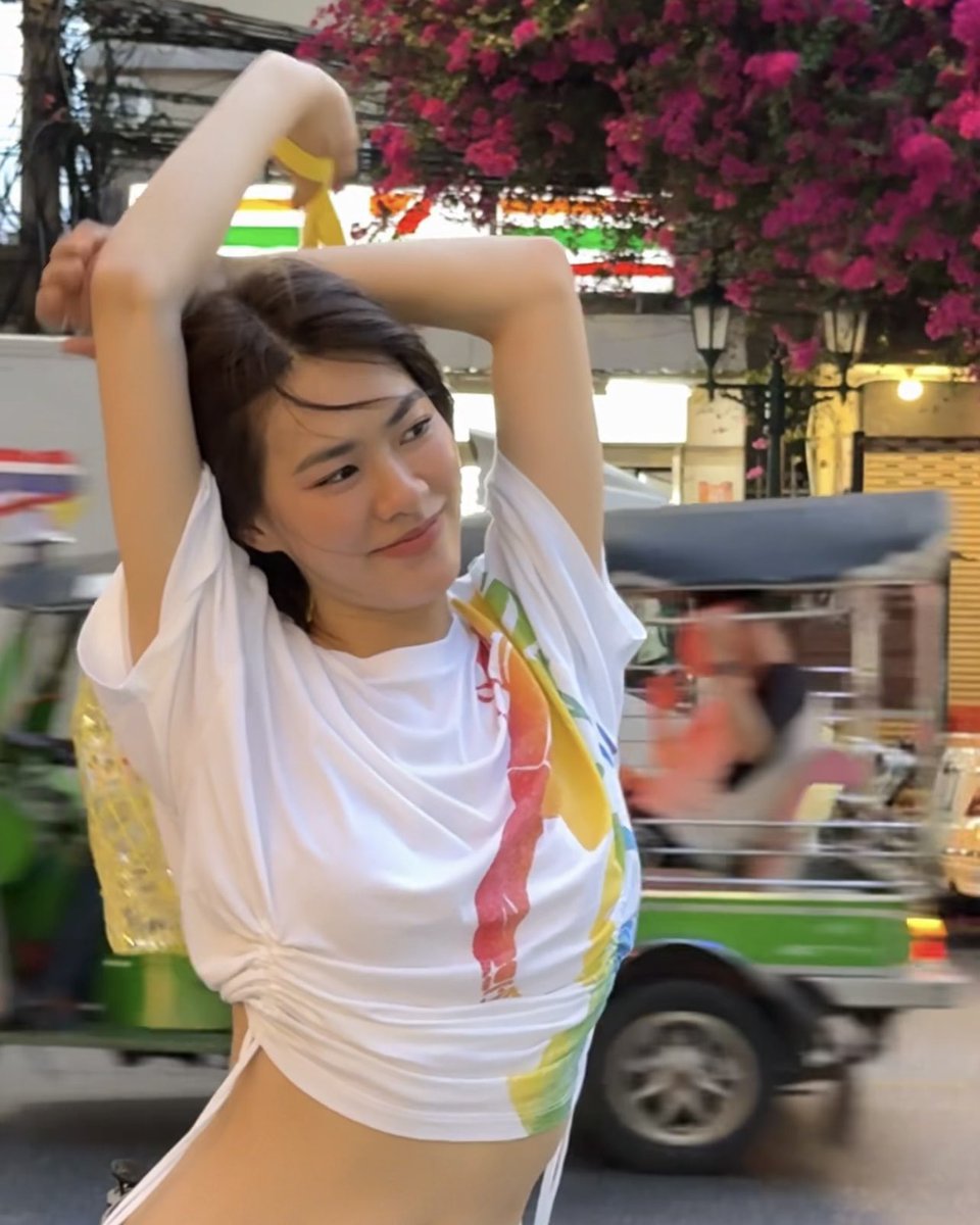 เอหมี tweet media