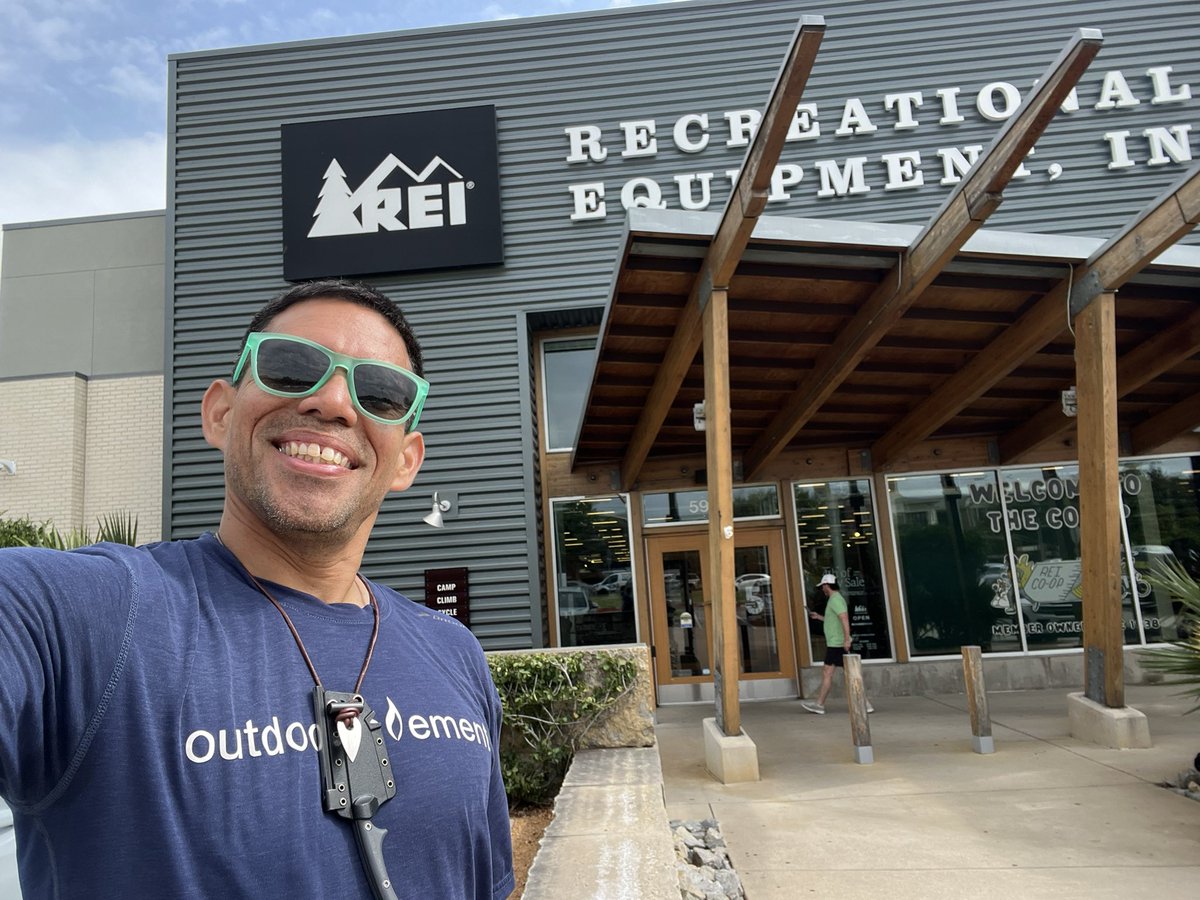 Stopping at a Dallas REI for a morning team huddle (training) <a href="/REI/">REI</a> has been a big supporter of this small company.
Shop big to support small. 
Long live small businesses