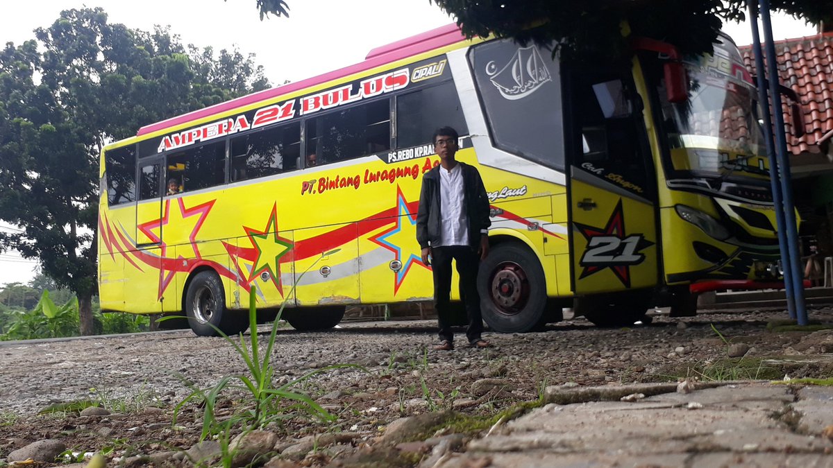 rochmatbuslover's tweet photo. Hadiah buat diri sendiri https://t.co/m9lDktl9b6