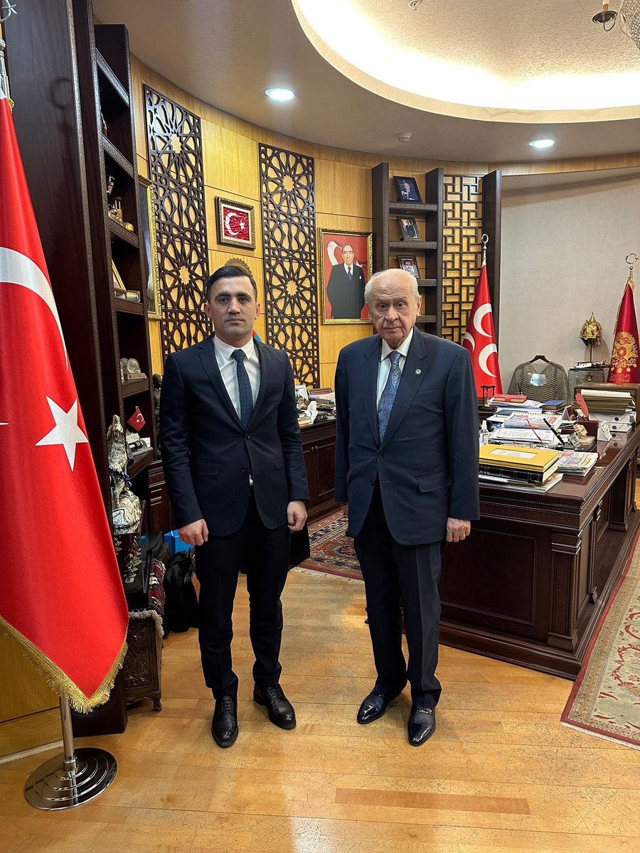 Ömrünü kutlu davasına adayan Türk dünyasının Bilge Lideri, Milliyetçi Hareket Partisi Genel Başkanımız Sayın Devlet Bahçeli’nin Genel Başkanlığının 27. yılı kutlu olsun. Cenab-ı Allah sağlık ve afiyet versin, başımızdan eksik etmesin. 🇹🇷🇹🇷🇹🇷