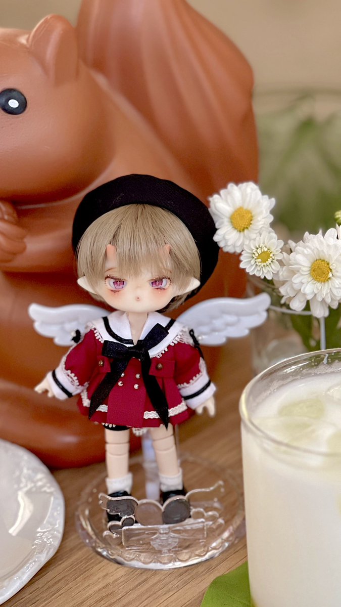 콩님이 짱 귀여운 스탠딩 선물해주셨다👼

🧸 #오덕팜 #미니주
🎨 #지햇님