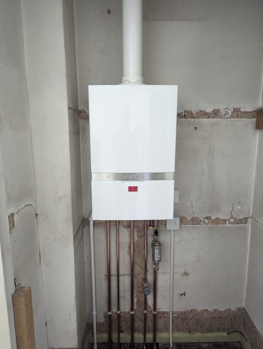 Another <a href="/atagheating/">ATAG Heating</a> installed. This one has an awesome 18 year guarantee.
If you are looking for a new boiler contact us for a quote.
We now have over 1,250 on line reviews #boilerinstallation #boilerrepair #newport #newportgwent