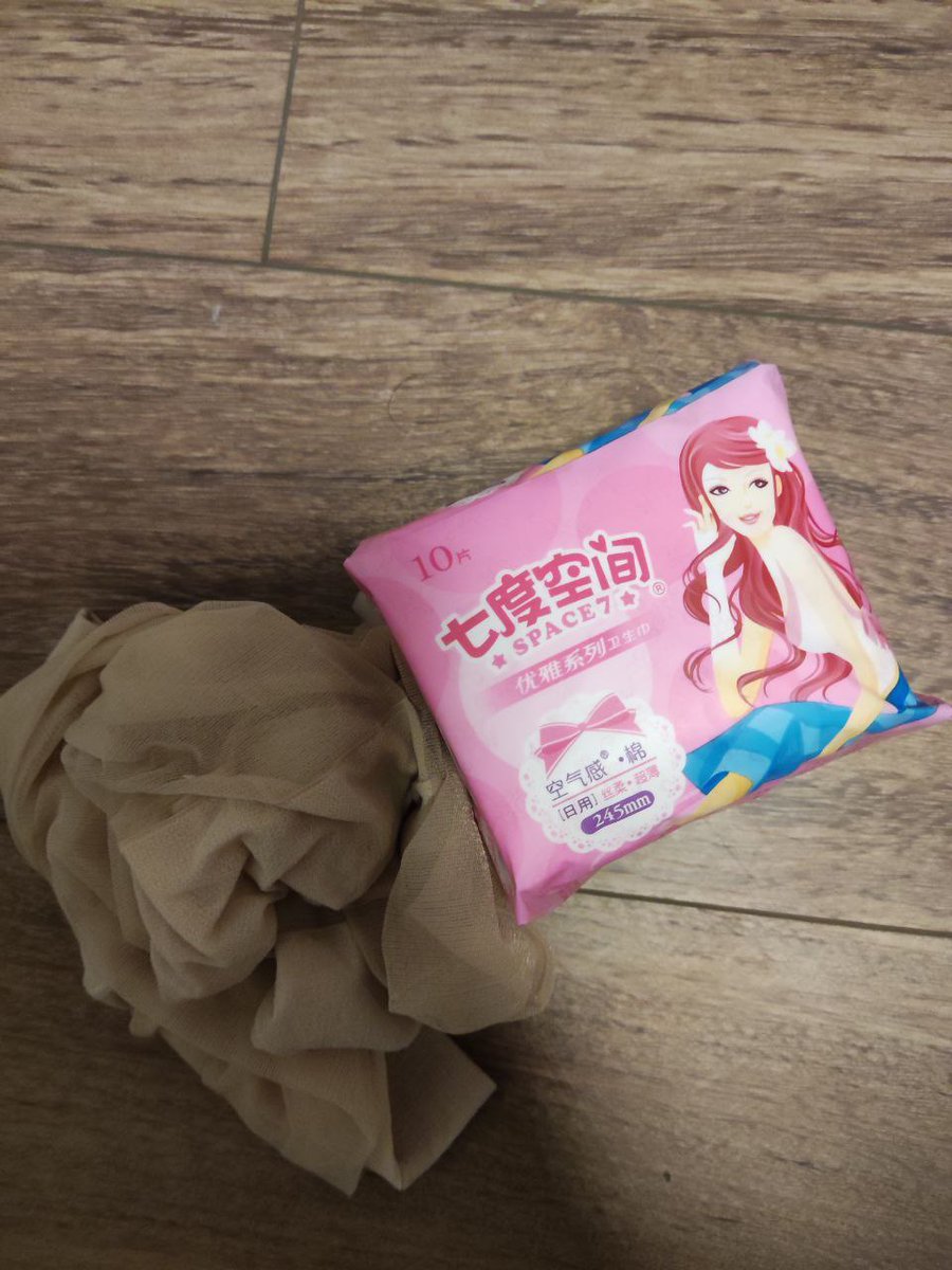 0532地区，青岛同好发来投稿，趁女友出差，找同城同好来射她的臭丝袜内裤高跟鞋等贴身衣物，寻同城同好互换交流。有意向的同好可私信我获取联系方式，群内老哥及高素质的同好优先，拒绝白嫖！ https://t.co/pRPQMo9n8g