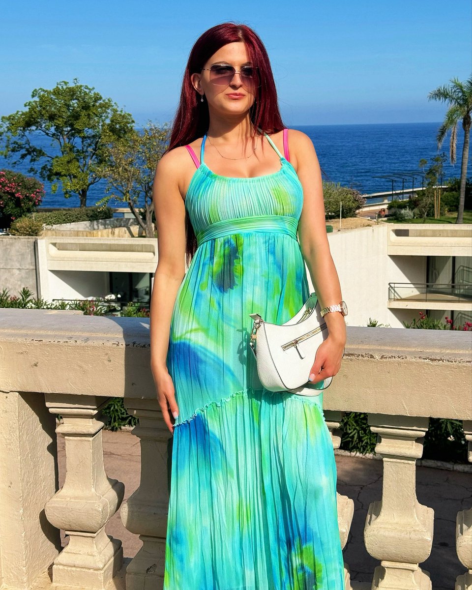 lloryJe10Ya's tweet photo. In Monaco 🌴 https://t.co/P4jWXsKIpJ