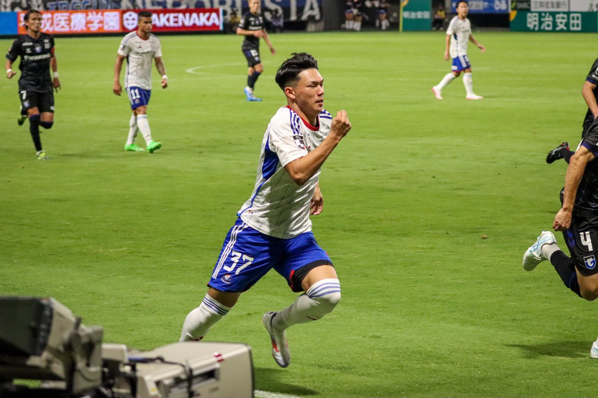 nao_sr_my's tweet image. 俺がなんとかしてやる！って気持ちを感じる選手。
ワクワクしたよ。
勝ってみんなで喜びたいね。
頑張ろう。やるしかないんだから。

#fmarinos #マリノス
#塩貝健人