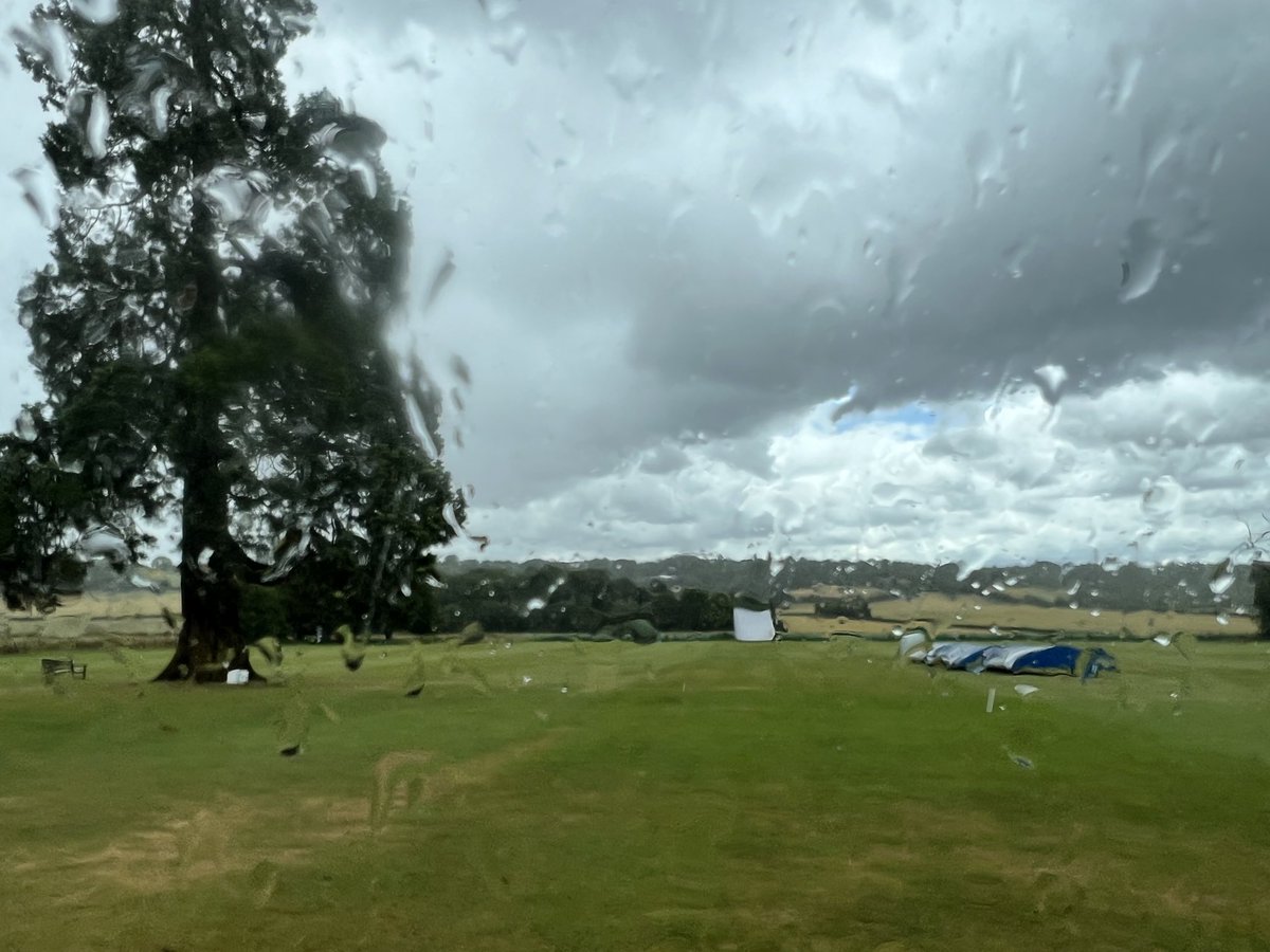 DyrhamCC's tweet image. The Mighty Ds game today has fallen foul of the wet weather! ☔️ Thanks ⁦@ThornburyCC⁩ 3s for the efforts to #getthegameon #pointshared 🤝 #uptheDs and on to next week 🦌👊