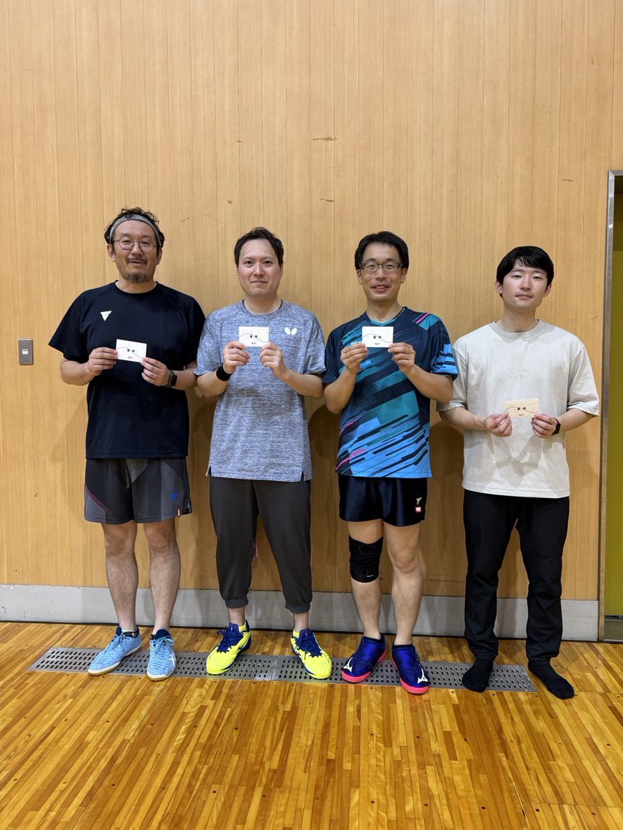 KTTF2019's tweet photo. こんばんは！本日郡山市で開催されましたKリーグに3チーム参加させて頂きました😊

結果は3チームとも各リーグで1位を取ることが出来ました🎉

去年から始まったKリーグですがどんどん参加人数も増えて来ました😊今後も郡山市の卓球が盛り上がって行けるよう当チームも頑張ります💪 https://t.co/eAxcdrPSwX