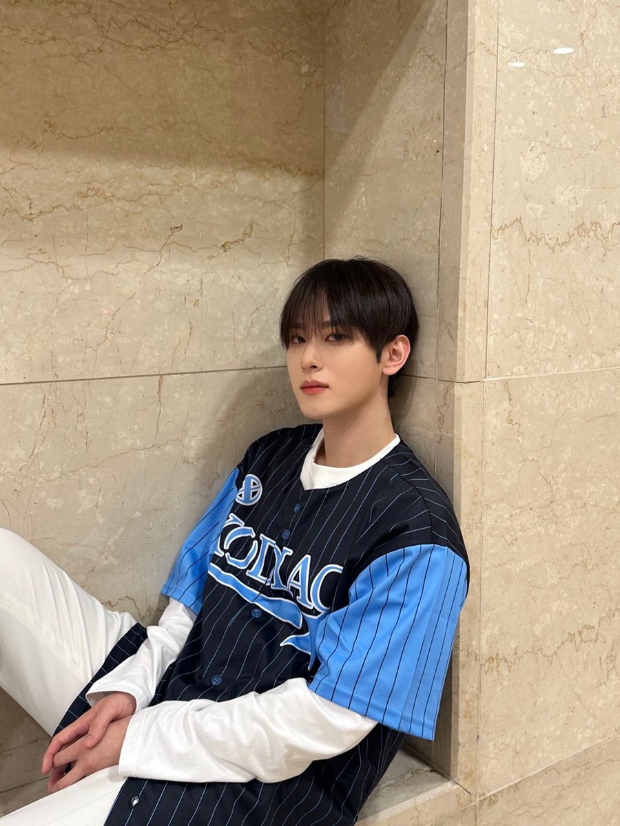 XODIAC_MEMBERS's tweet photo. [#현식]

HYUNDDIK !!!!!!! ⚾️⚾️

#XODIAC #소디엑 #HYUNSIK #현식 https://t.co/RqIva8JQFG