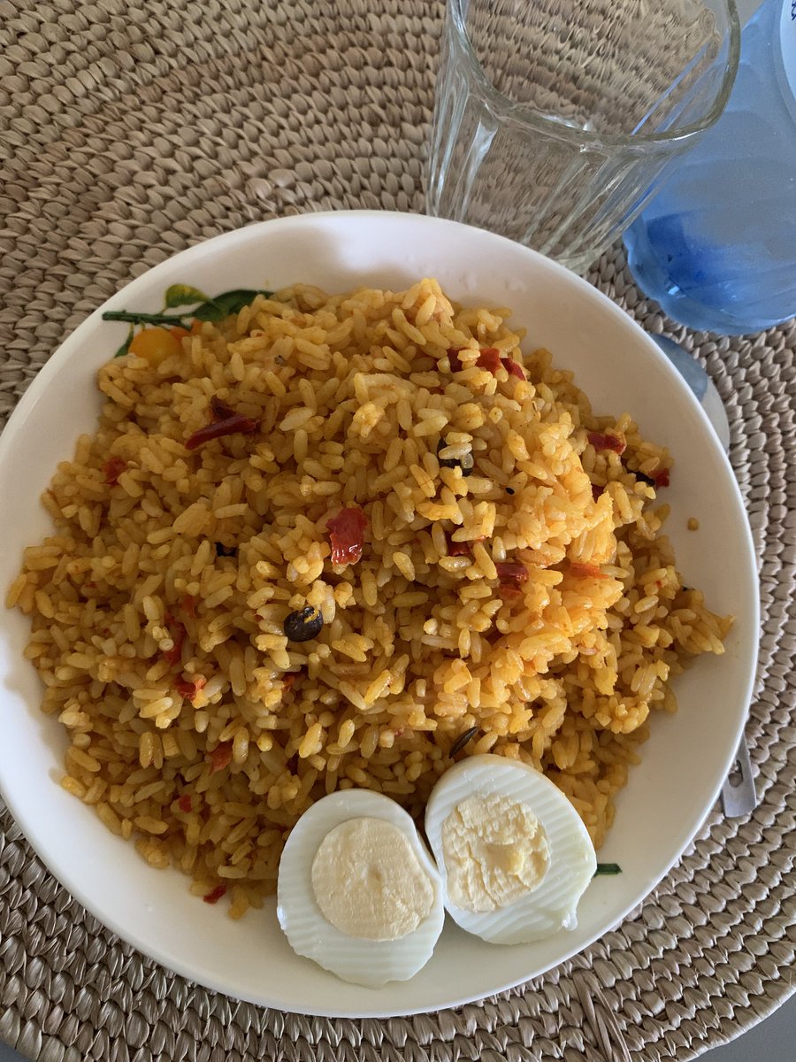 YEWANDEOLUBODUN's tweet photo. One of the best ways to eat rice.
LickerishbyYeye - Native Rice with Egg
#lickerishbyYeye #rice #FoodSpot
#weekend #nativerice #palmoilrice https://t.co/xx0JdyPi62