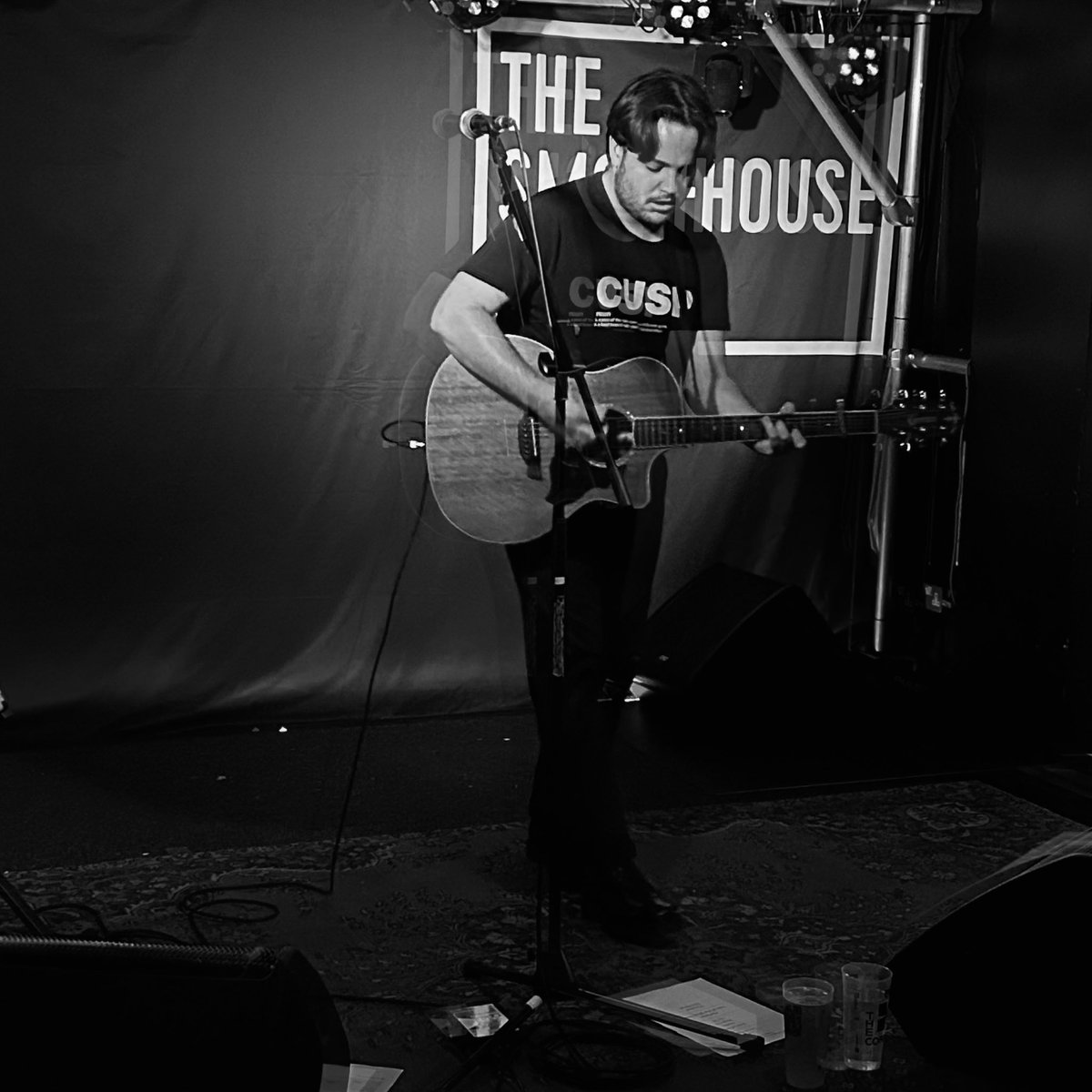Ryan Redwood (@ryanredwood58) on Twitter photo Nice one for last night Ipswich! Always a lovely time <a href="/TheSmokehouseUK/">thesmokehouseuk</a> such a great venue🙌
Thank you to Simon Hirst for having me on, was a pleasure to meet you mate, you’re a true gent and it’s always lovely to share a stage with the wonderful <a href="/gracewellsmusic/">Grace Wells</a> 💃 Nice one for last night Ipswich! Always a lovely time <a href="/TheSmokehouseUK/">thesmokehouseuk</a> such a great venue🙌
Thank you to Simon Hirst for having me on, was a pleasure to meet you mate, you’re a true gent and it’s always lovely to share a stage with the wonderful <a href="/gracewellsmusic/">Grace Wells</a> 💃