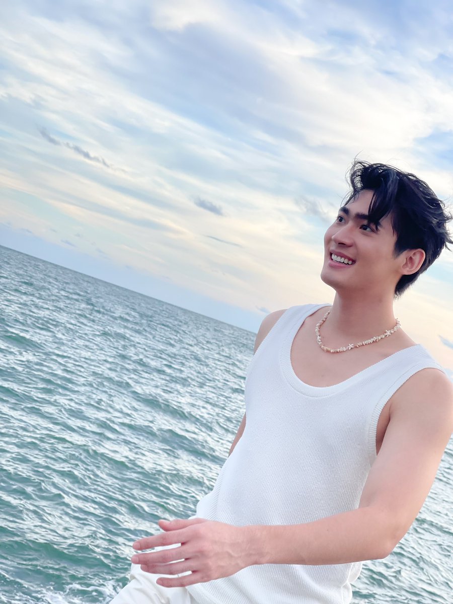 kajbhunditt_JN's tweet photo. จะชอบทะเล หรือ ชอบเรา  😃🌊 https://t.co/NUKV9vkuzy