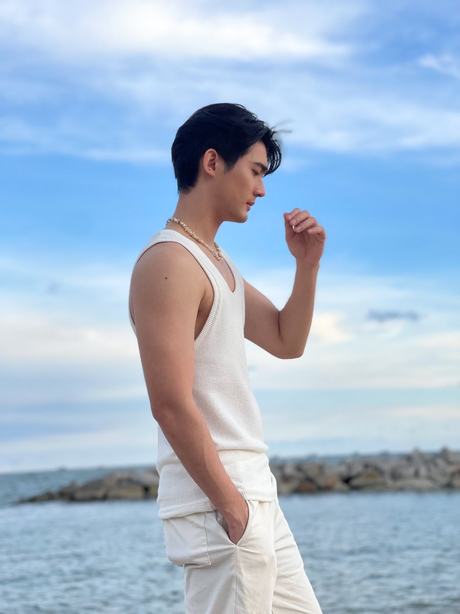 kajbhunditt_JN's tweet photo. จะชอบทะเล หรือ ชอบเรา  😃🌊 https://t.co/NUKV9vkuzy